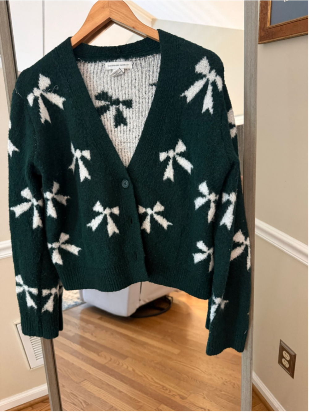 Women's Cupcakes and Cashmere Bow Print Cardigan Sweater Green White Size S